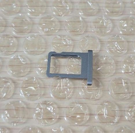 ス*ム様 比較的美品◼️iPad mini 4◼️128GB◼️バッテリー良品◼