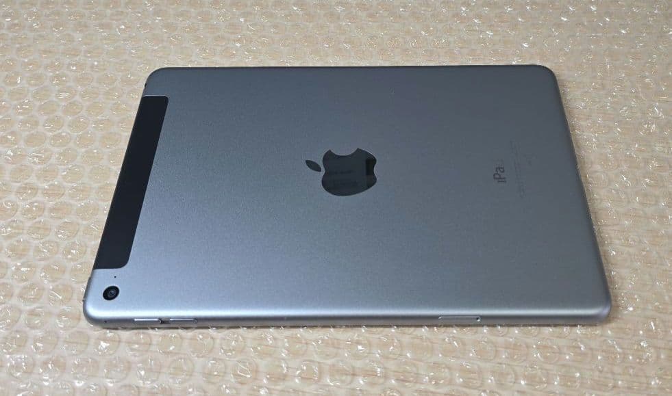 ス*ム様 比較的美品◼️iPad mini 4◼️128GB◼️バッテリー良品◼