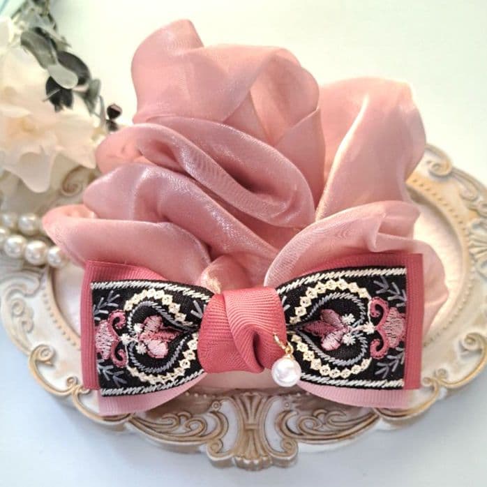 紅茶様お取引中⭐3454⭐❣️大人可愛い春夏アクセ❣️オリジナル✴インド刺繍