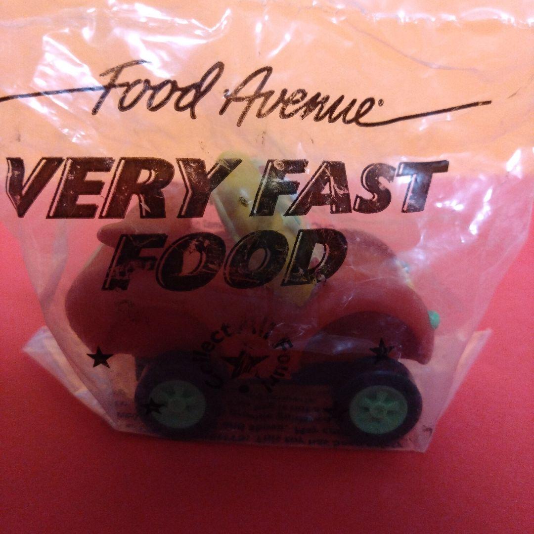 ベリーファストフード　プルバックカー　フルコンプ　4体セット　激レア　ミールトイ