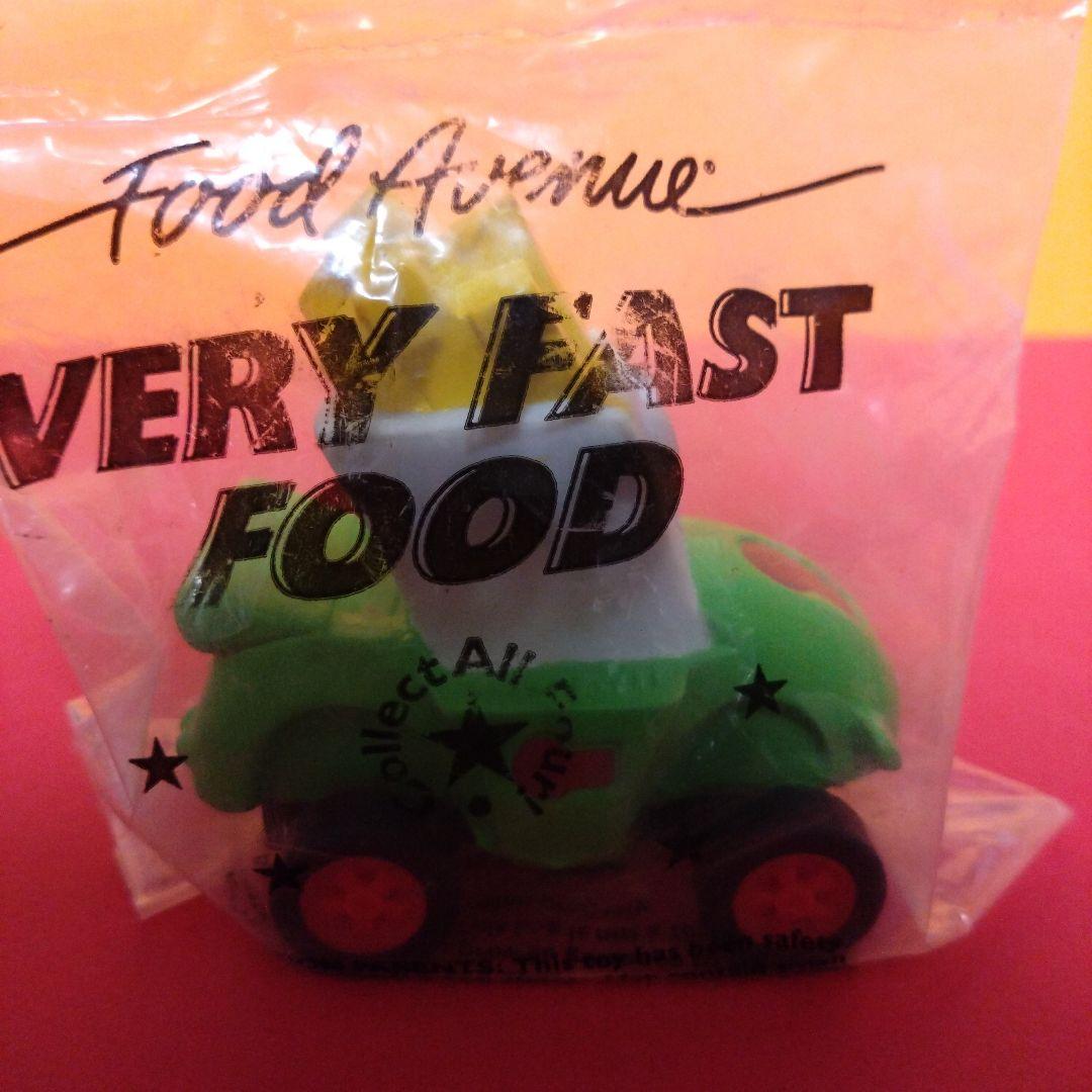 ベリーファストフード　プルバックカー　フルコンプ　4体セット　激レア　ミールトイ