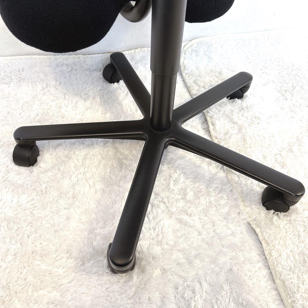 【希少】HAG バランスチェア ガス圧昇降機能 キャスター付 黒