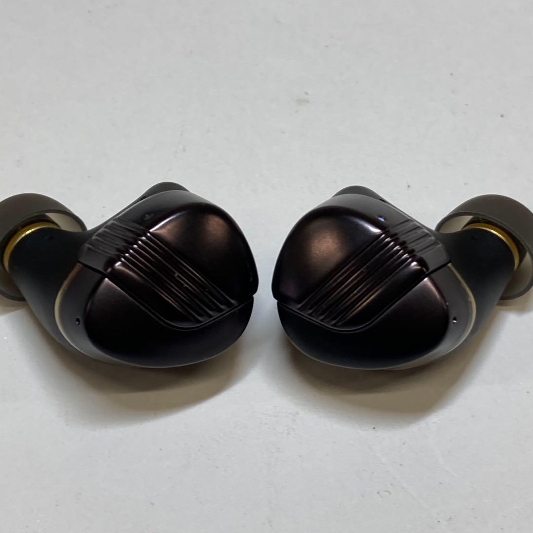 AVIOT TE-W1-PNK ワイヤレスイヤホン　　　　　Av10