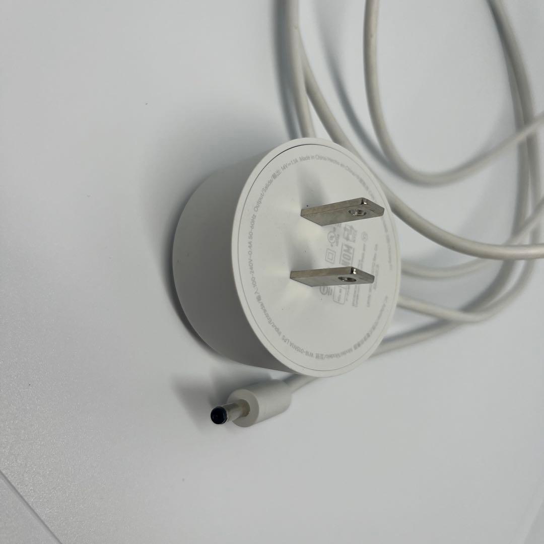 Google Nest Hub ホワイト 本体と電源アダプター