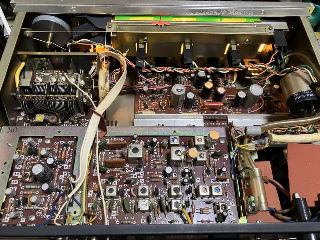 【弥生特価】《完動品》『超貴重』日立ステレオ AM/FMレシーバーSR-300