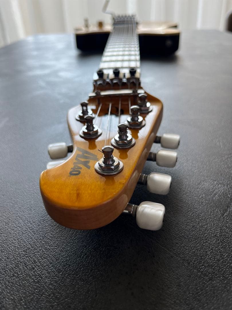 ギター Sterling by Music Man AX40 Trans Gold