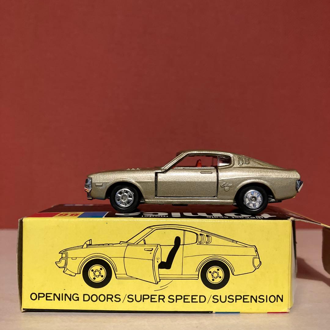 黒箱トミカ 86 トヨタ　セリカlb 2000gt ゴールド ミニカー