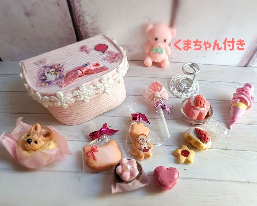 ◆かわいいピンクのお菓子箱◆