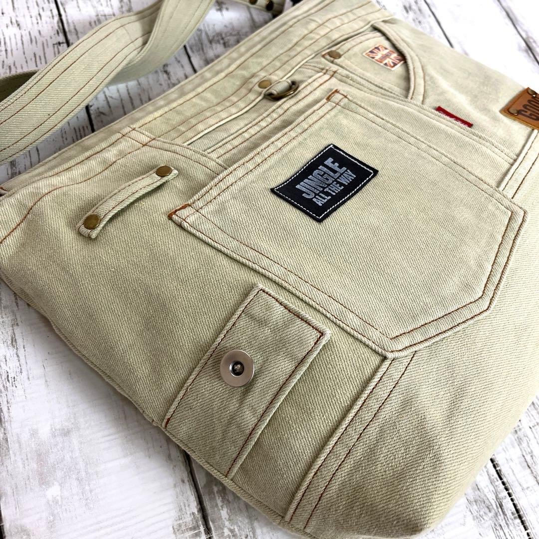 デニムリメイクショルダーバッグ　❤️男前　男女兼用