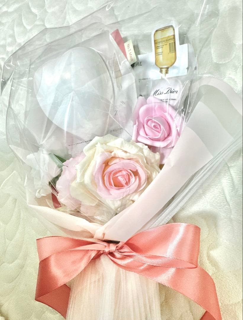 コスメブーケ【Refa】豪華5点｜誕生日/結婚式/卒業式ギフト