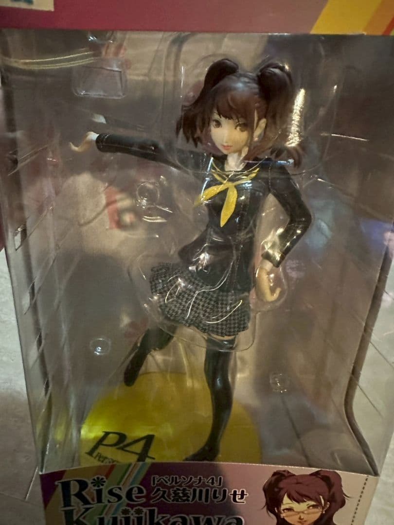 ペルソナ4 久慈川りせ 1/8 完成品フィギア