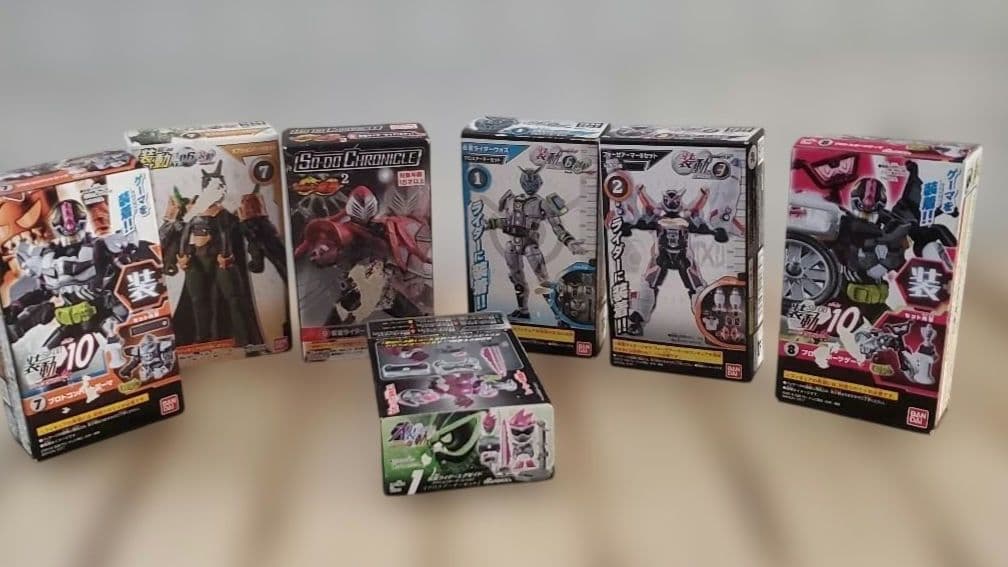 仮面ライダー フィギュア 装動 関係 43個
