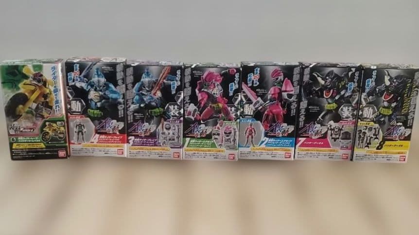 仮面ライダー フィギュア 装動 関係 43個