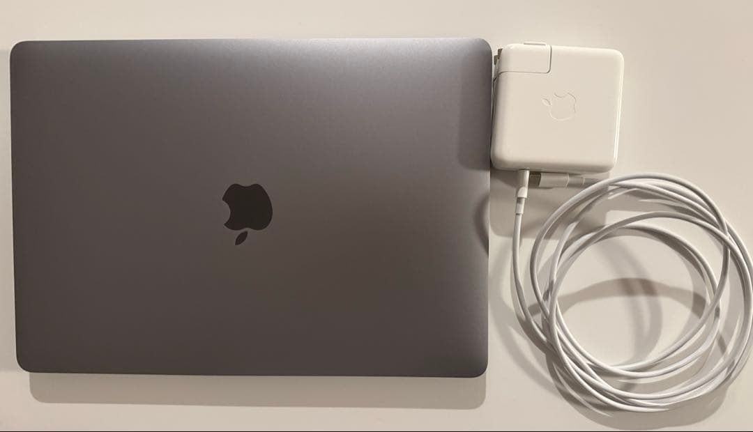 【美品】MacBook Pro 13インチ 2020 8GB 256GB