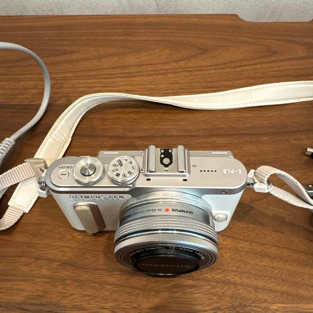 美品 OLYMPUS PEN E-PL8