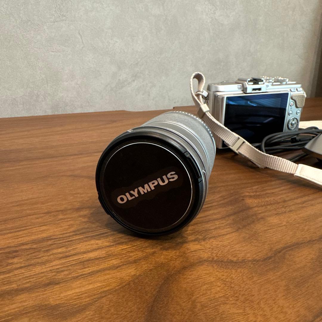 美品 OLYMPUS PEN E-PL8