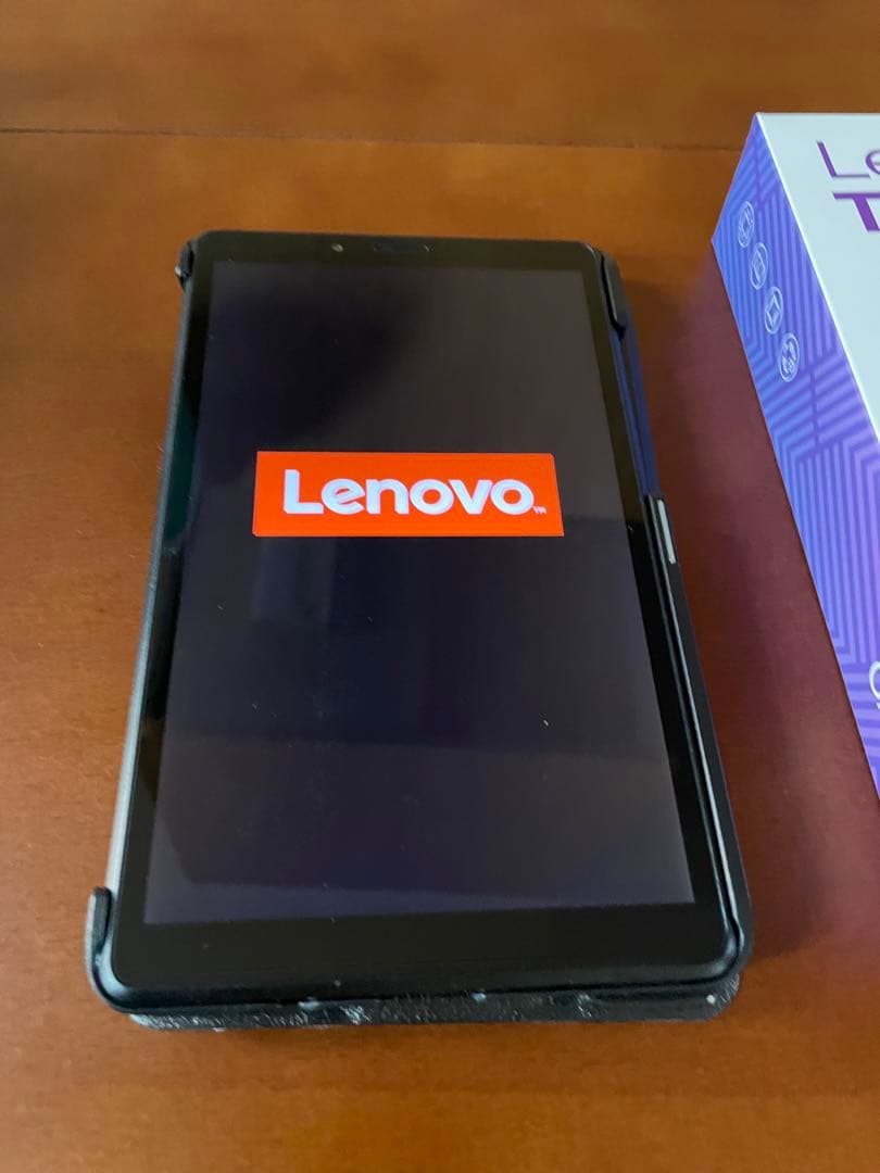 【送料無料】Lenovo Tab M7