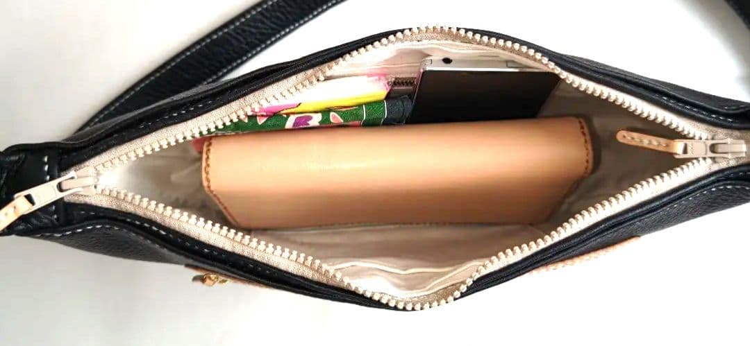 牛革ボディーバック ショルダーバッグ②