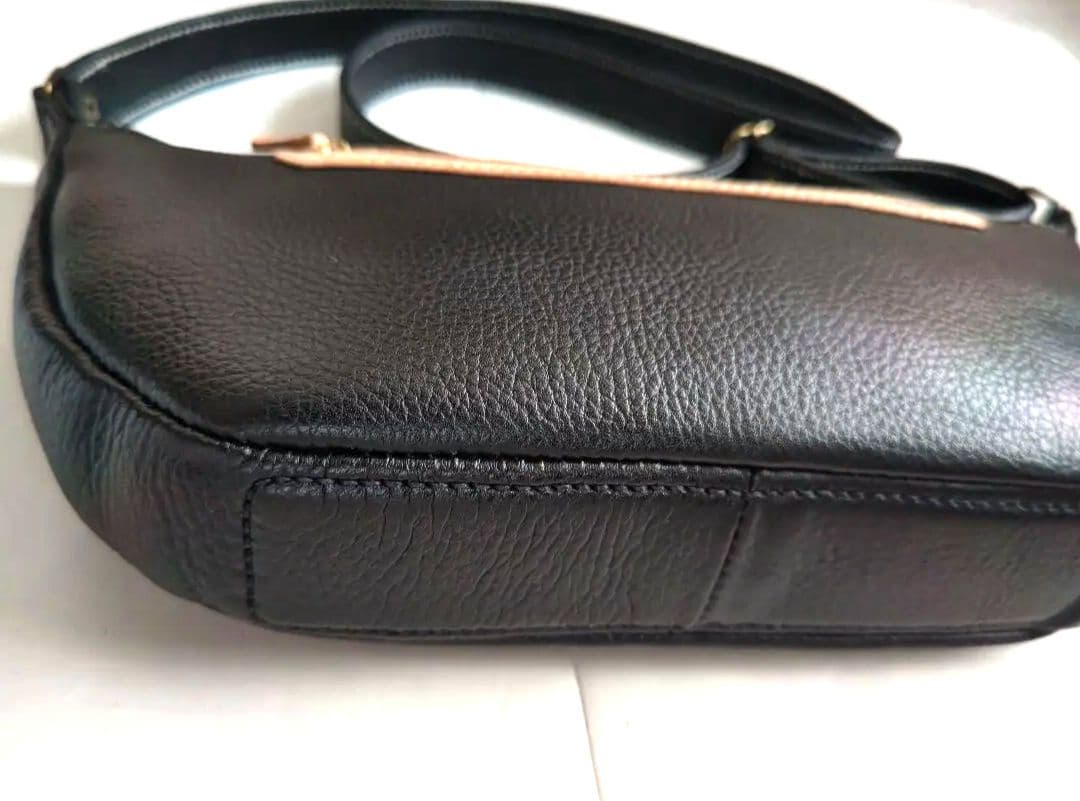 牛革ボディーバック ショルダーバッグ②