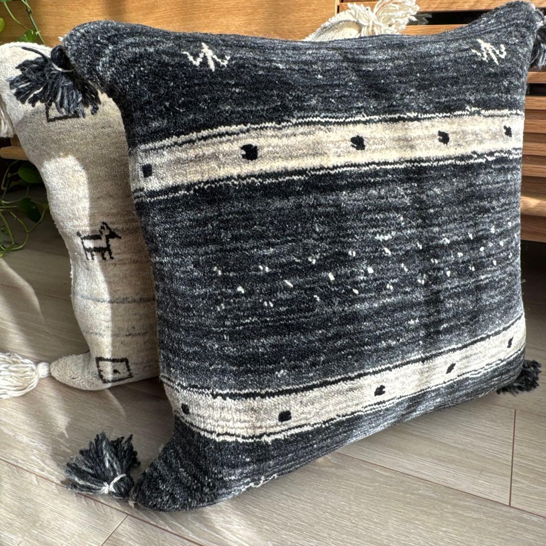 Gabbeh and Kilim Rug 手織りギャべクッションカバー45×45