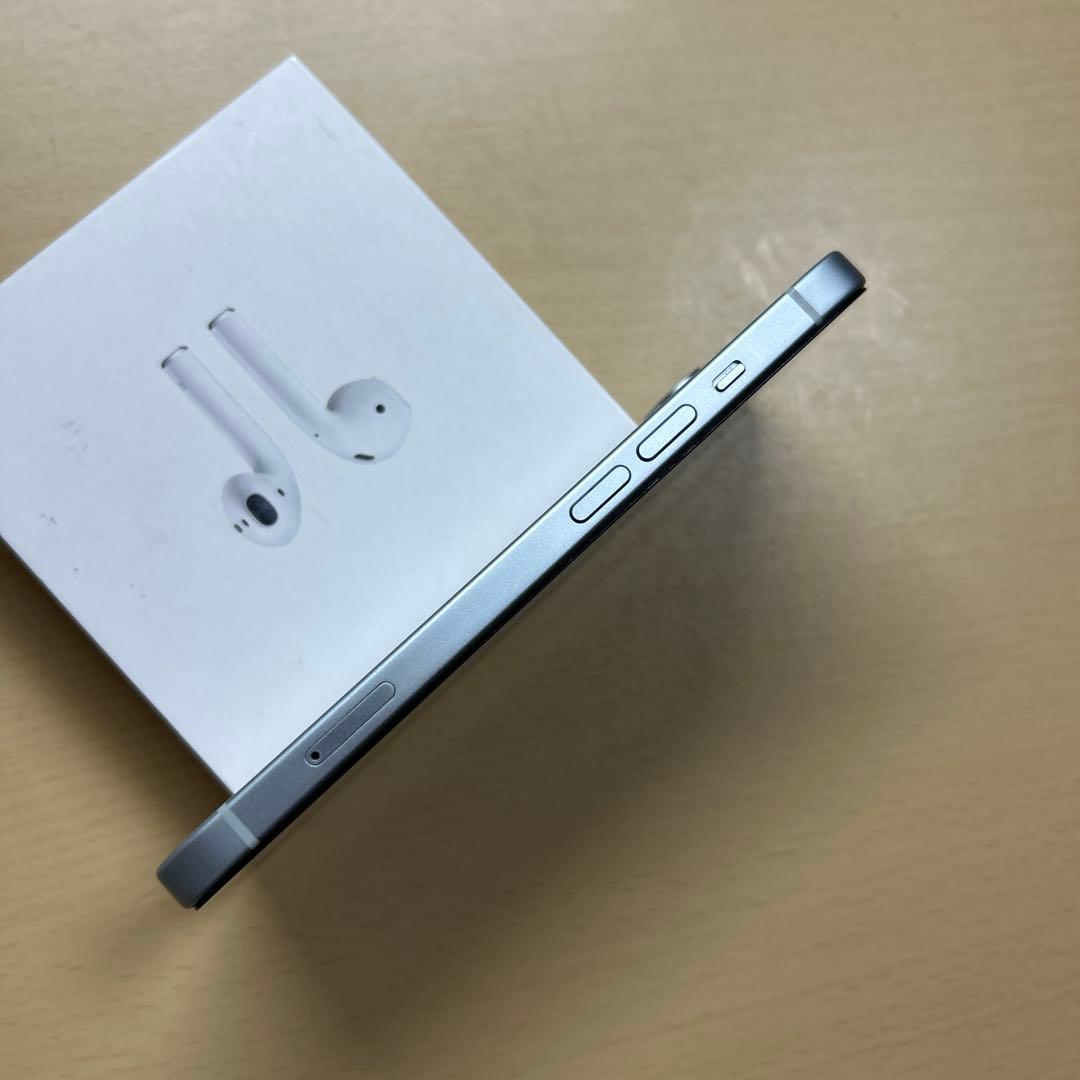 iPhone15 256GB SIMフリー　バッテリー最大容量93% 割れなし