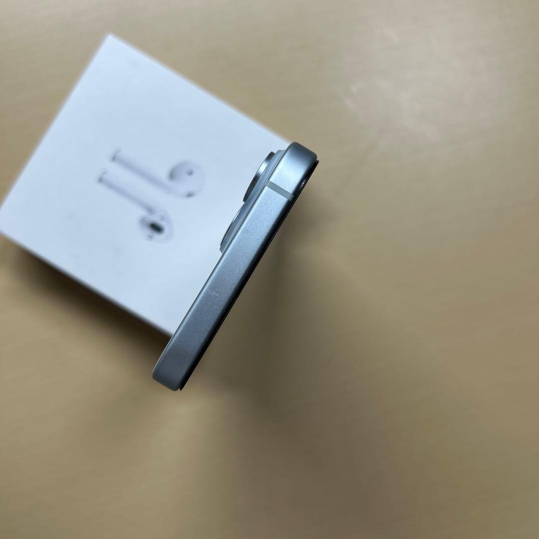 iPhone15 256GB SIMフリー　バッテリー最大容量93% 割れなし