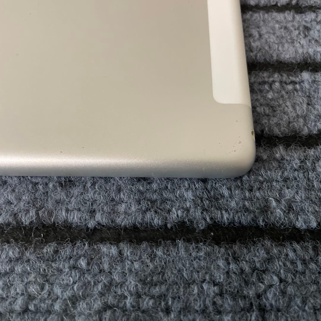 191 iPad 7世代 32GB SIMフリー シルバー