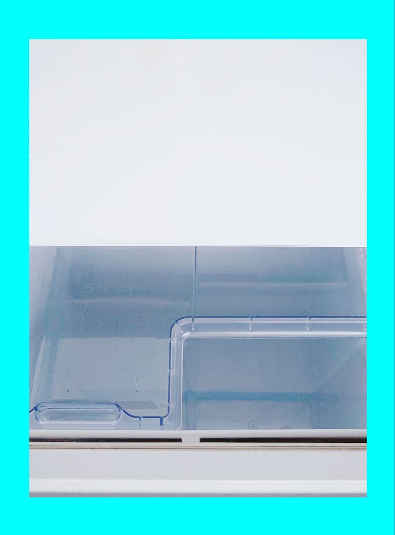 シャープ冷蔵庫、SHARP冷蔵庫、350L冷蔵庫、ガラス冷蔵庫、白い冷蔵庫、大き