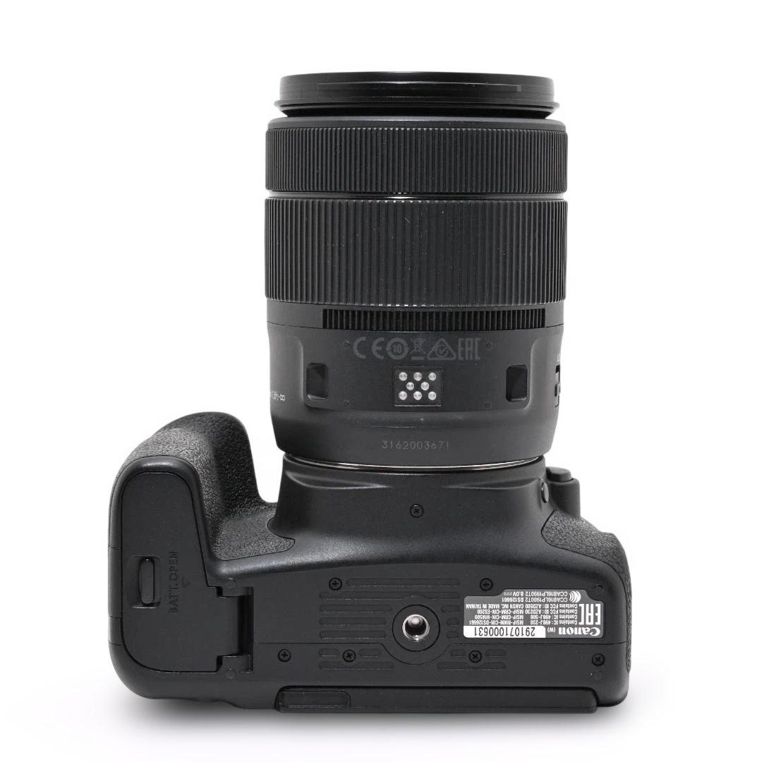 【美品】Canon EOS Kiss X9i EF-S18-135 IS ULM