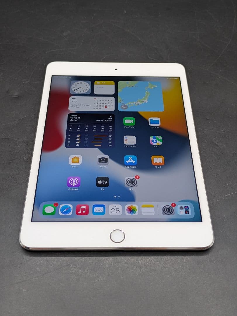 Apple iPad mini 4本体 A1550 シルバー