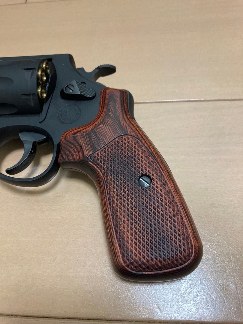 S&W M327r8 コンバットシューティンググリップ