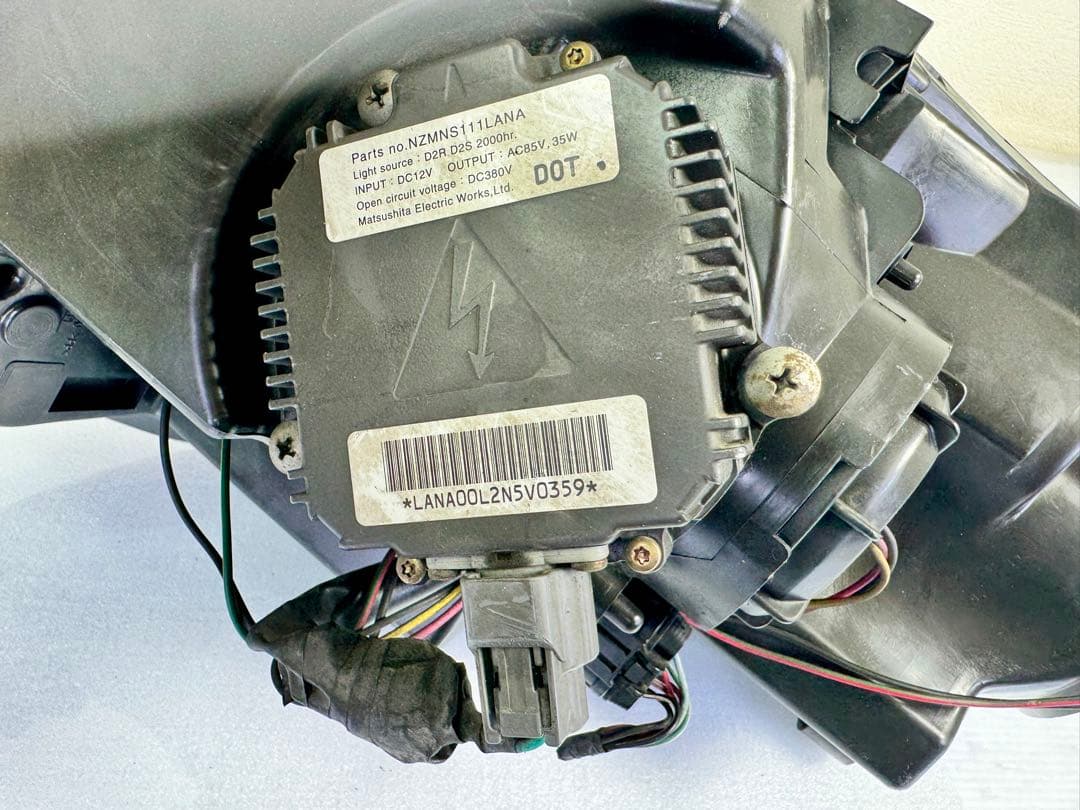 スカイライン クーペ V35 CPV35 前期 ヘッドライト HID 左