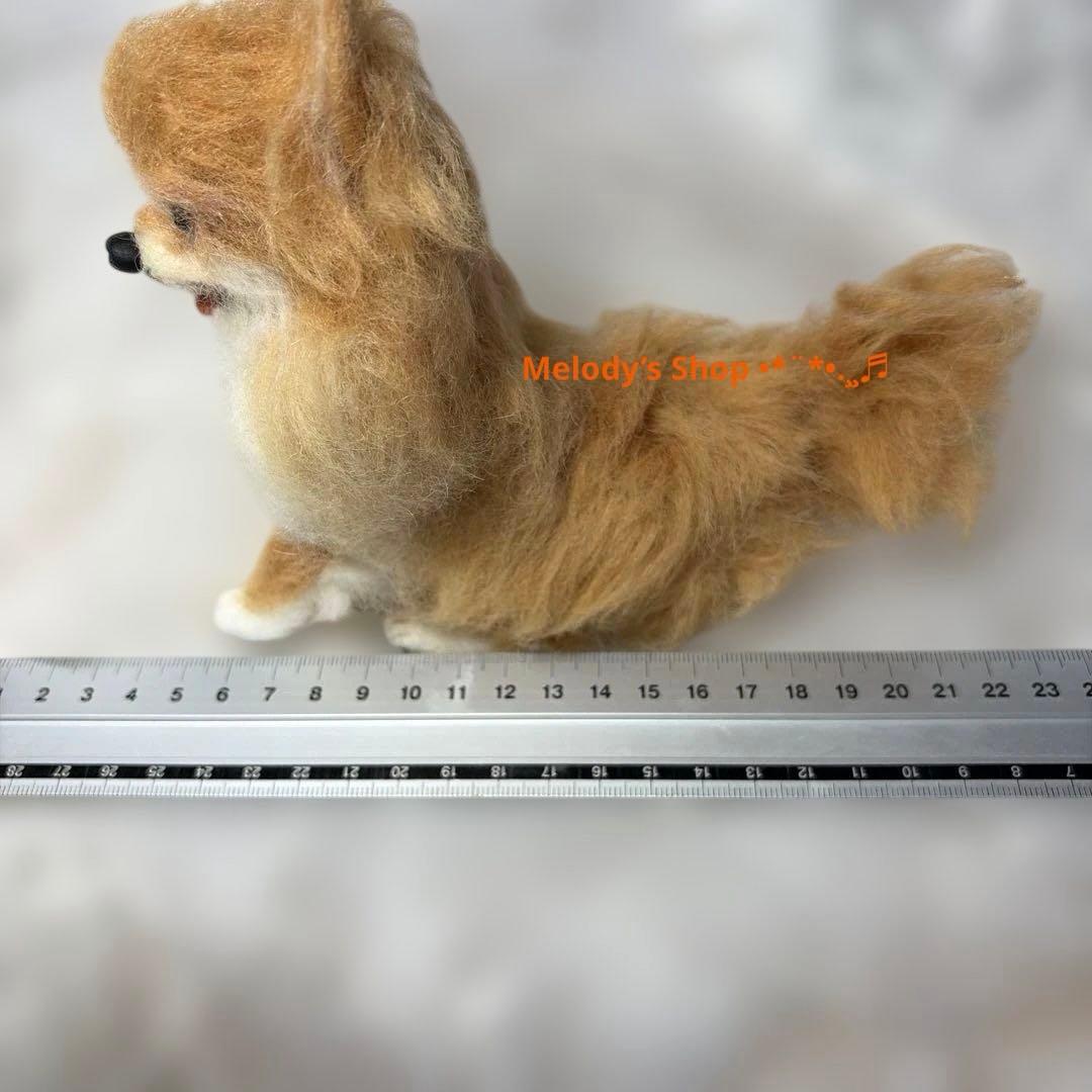 羊毛フェルト　ポメラニアン　ブラウン　お座りポーズ❀︎