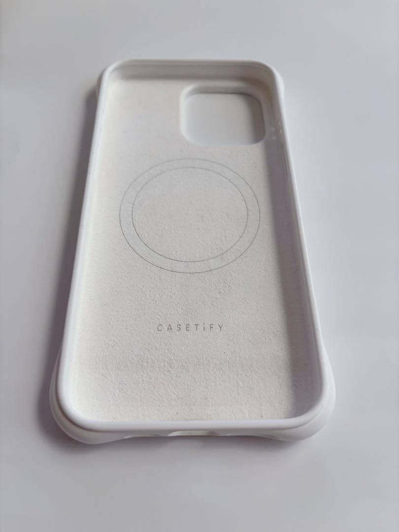 CASETiFY ウェーブシリコンケース　iPhone15ProMAX用ホワイト
