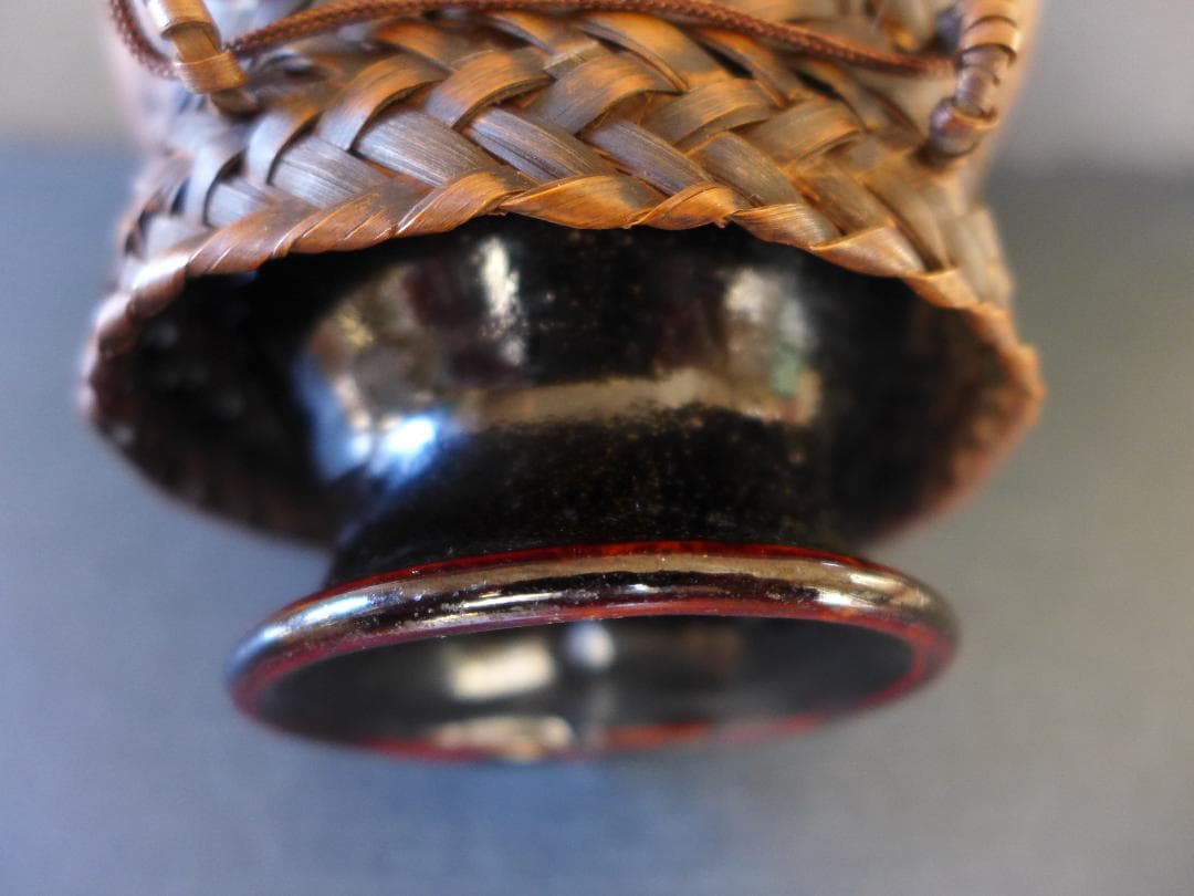 時代物　明治大正期頃　陶磁器花瓶入り　華籠　趣がある竹細工　華道　骨董