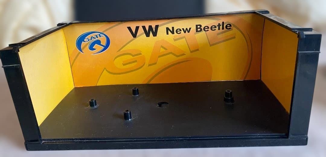 【絶版】VWゴルフIV GTI & ニュービートル 1/18 ダイキャストセット