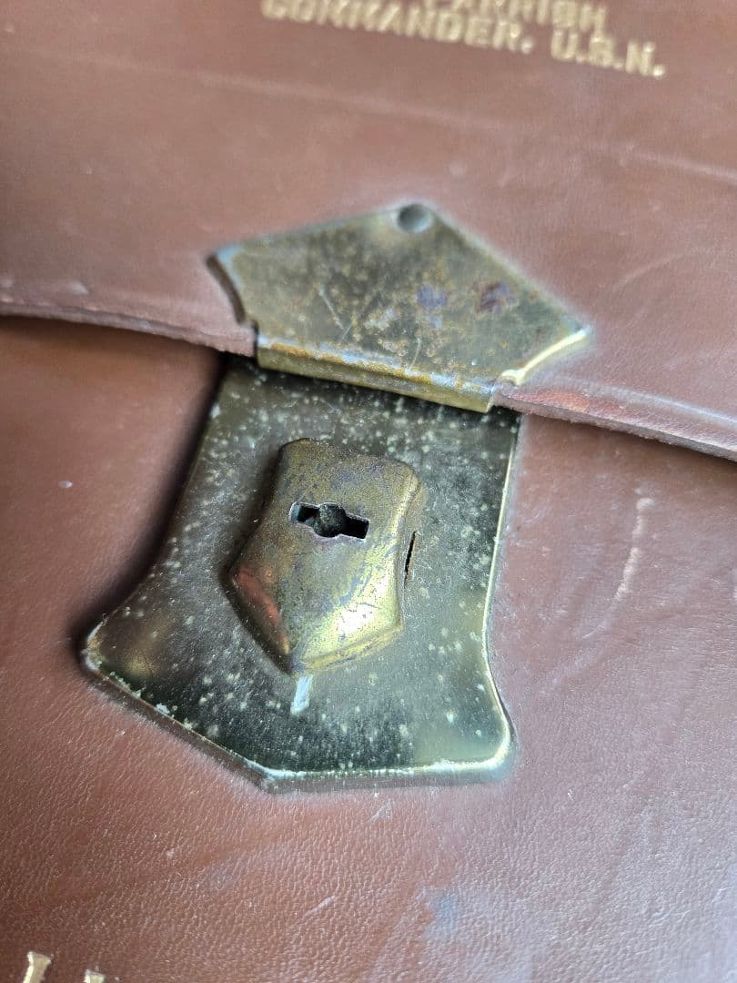 第二次大戦頃　実物　U.S.N. パイロット(中佐)革製ブリーフケース