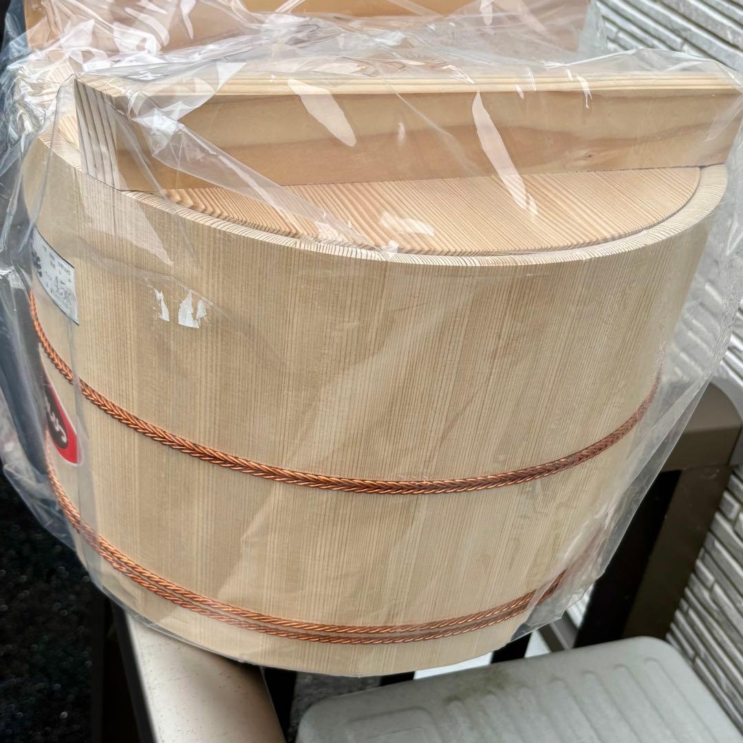 【新品】吉野白杉 木製おひつ4.5kg マルカ　めしびつ　約3升取り　お櫃 ①