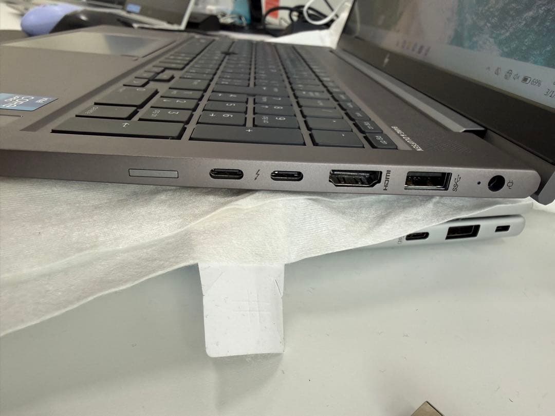 明*さ様 HP ZBook Firefly G8 32gb RAM