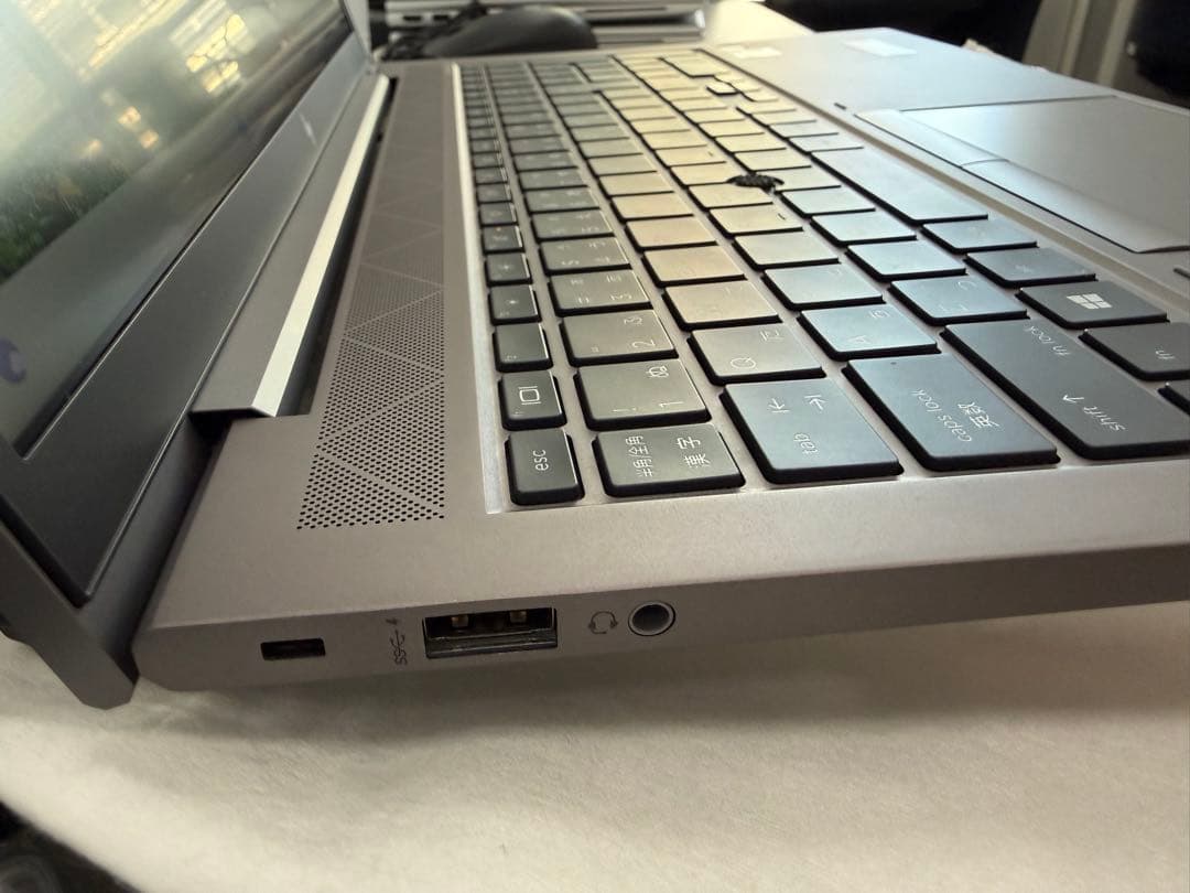 明*さ様 HP ZBook Firefly G8 32gb RAM