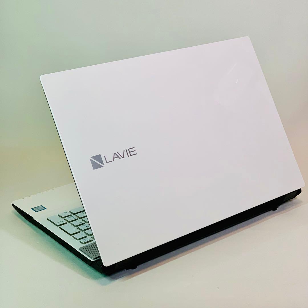 Core i7✨SSD480GB✨16GB✨カメラ✨オフィス✨白✨ノートパソコン