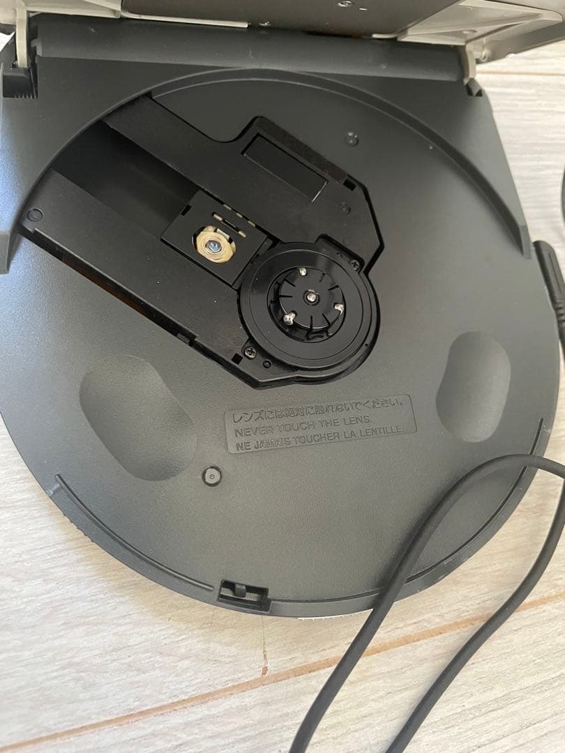 SONY ポータブルCDプレーヤー D-E800