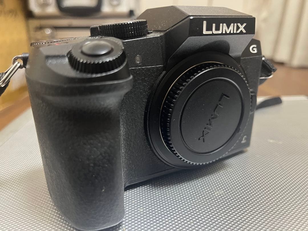 美品 パナソニック ミラーレス一眼 G7 レンズ付き