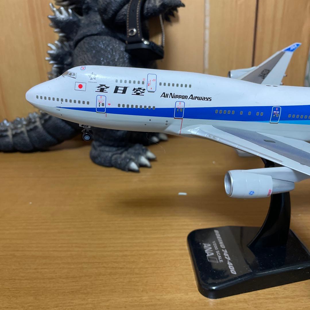 希少ANA ボーイング747 モデル 1/200