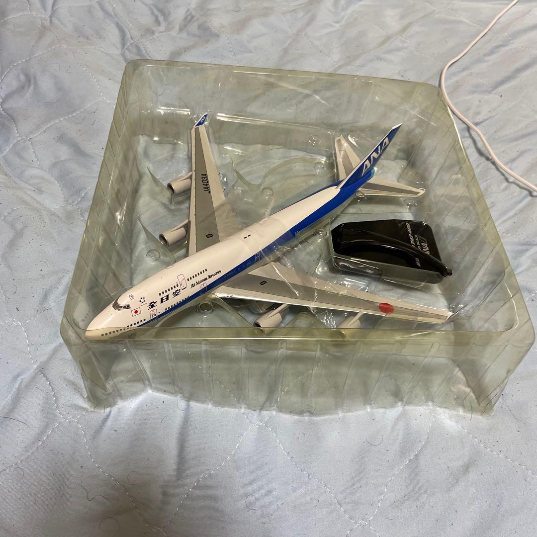 希少ANA ボーイング747 モデル 1/200