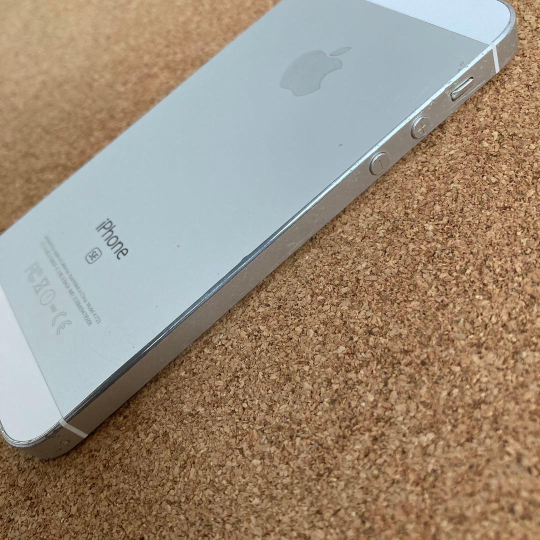 868【早い者勝ち】iPhoneSE 32GB SIMフリー☆
