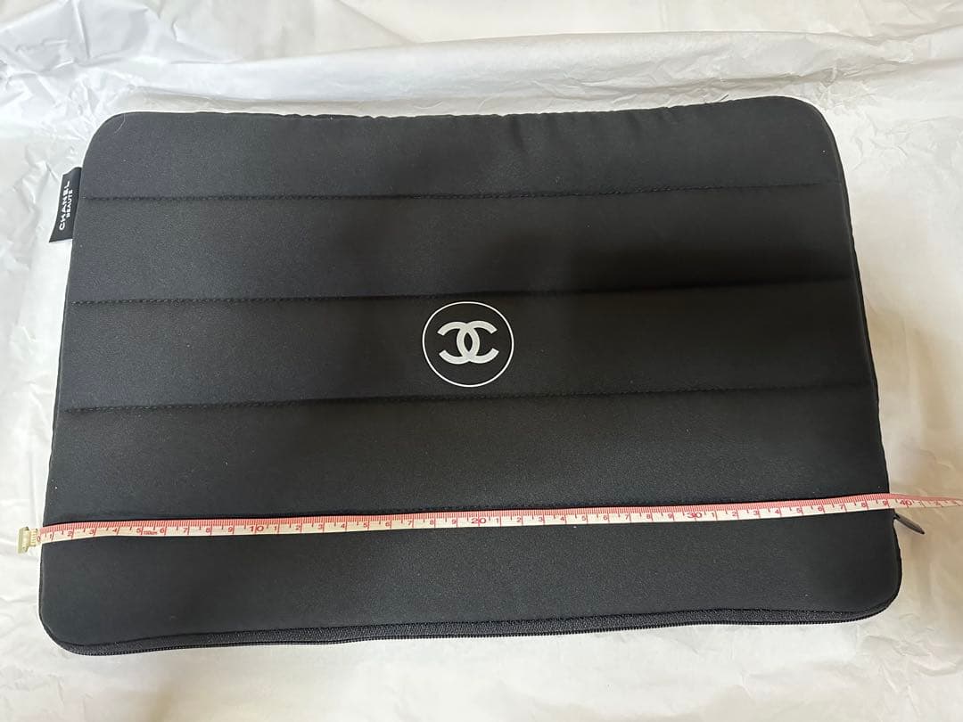 CHANEL ブラックノートPCケース　1