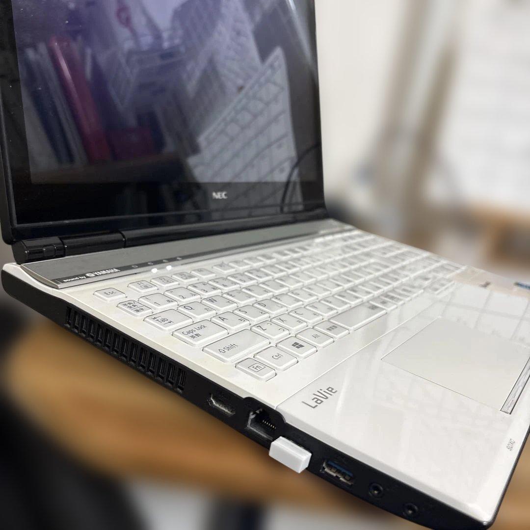 NEC美麗ホワイトi7ノートパソコンwin11メモリ8ギガSSHD1テラ
