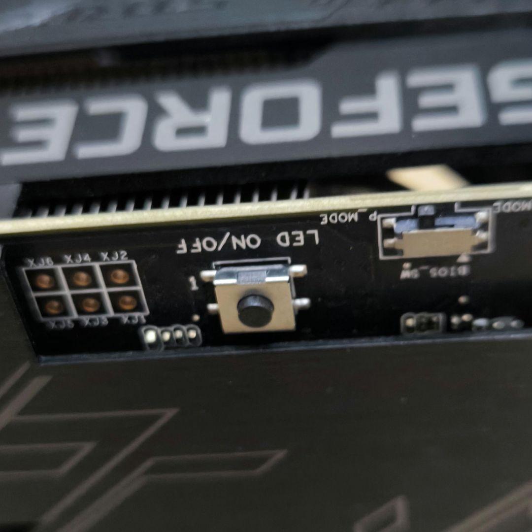 グラフィックボード・グラボ・ビデオカード ASUS ROG STRIX GAMING GeForce RTX 2070