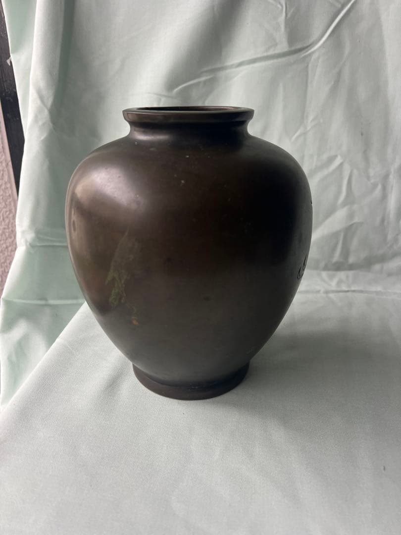 銅製花瓶